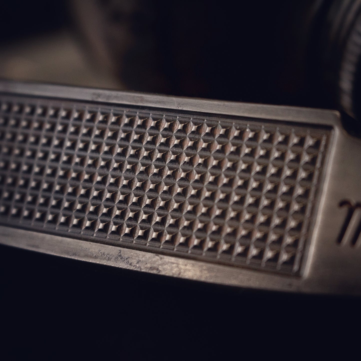 Brandon Matthew Truxton Wide-Blade "Speed Shop"