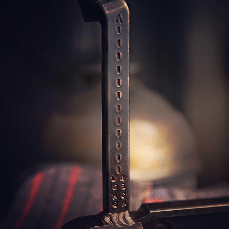 Brandon Matthew Model NO.1 - "MATTY DALE LONGNECK"